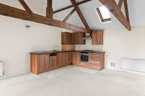 1 Village Mews, 26 High Street, Yatton, BS49 4JA33