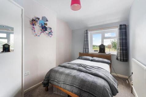 1.12 - bed 3.jpg