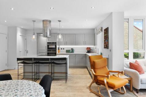 1.17 - kitchen.jpg