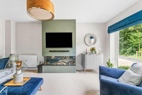 8 Pippin Close Claverham BS49 4GF 12.jpg