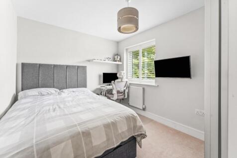 8 Pippin Close Claverham BS49 4GF 26.jpg