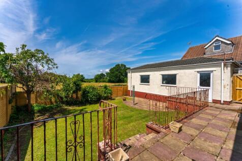 1.16 - rear garden.jpeg