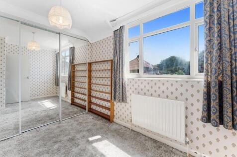 24 Elborough Avenue interior  26.jpg
