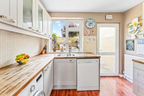 4 Ashleigh rd 29.jpg
