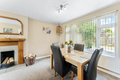 4 Ashleigh rd 27.jpg