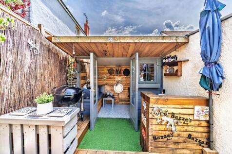 4 Ashleigh rd 37.jpg