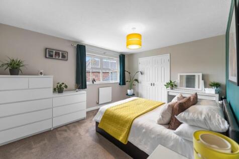 1.9 - bed 1.jpg