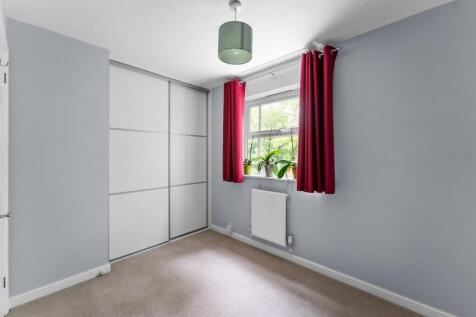 1.13 - bed 4.jpg