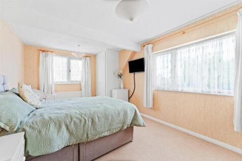 2 Ashleigh Rd Yatton BS49 4DE 18.jpg