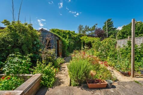 1.7 - garden.jpg