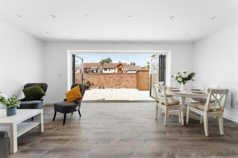 1.14 - living area out to garden.jpg