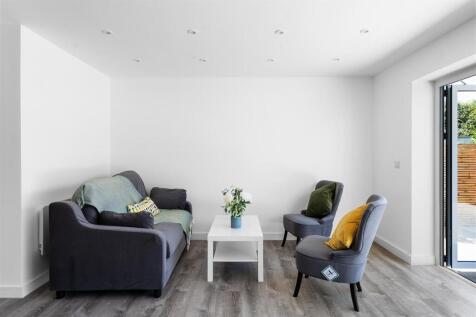 1.13 - sitting area.jpg