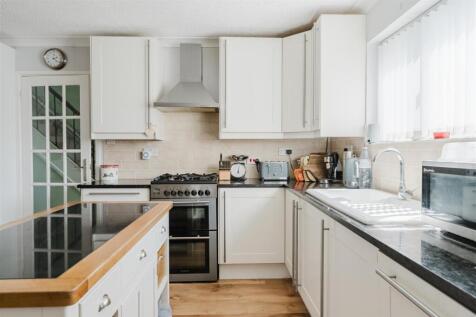 210 Mendip Road, Yatton, BS49 4BZ 19.jpg