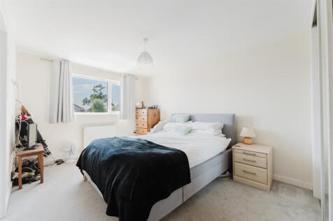 210 Mendip Road, Yatton, BS49 4BZ 35.jpg