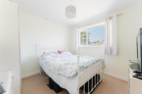 210 Mendip Road, Yatton, BS49 4BZ 23.jpg