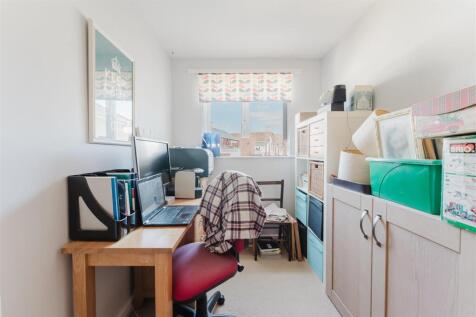 210 Mendip Road, Yatton, BS49 4BZ 22.jpg