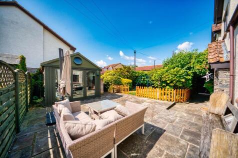 b - rear garden.jpeg