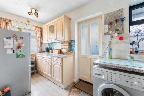 17 Rutland Close Weston-super-Mare BS22 8NP 33.jpg