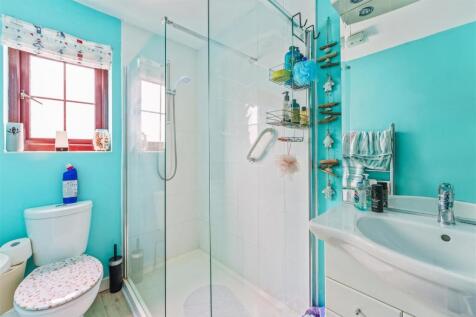 1.13 - family shower room.jpg