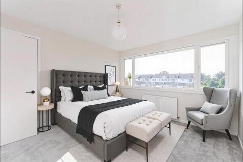 7 - bed 1.jpg