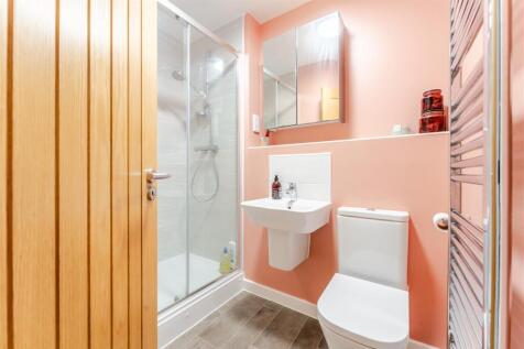 12 Strawberry drive Yatton_-13.jpg