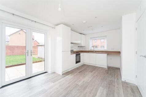 1.3 - kitchen diner.jpg