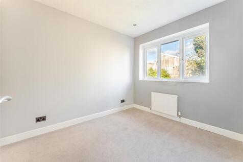 14 Woodmill, Yatton30.jpg