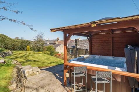 Gazebo and Hot Tub