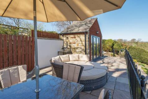 Sun deck