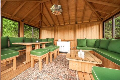 Summer house