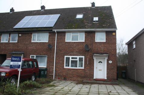 AVAILABLE FOR 2026/2027 ACADEMIC YEAR - NEAR WARW