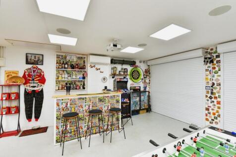 Double Garage