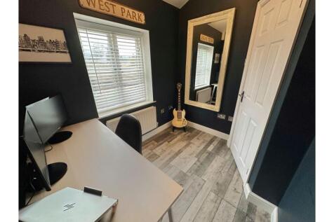 Bedroom Three/Study