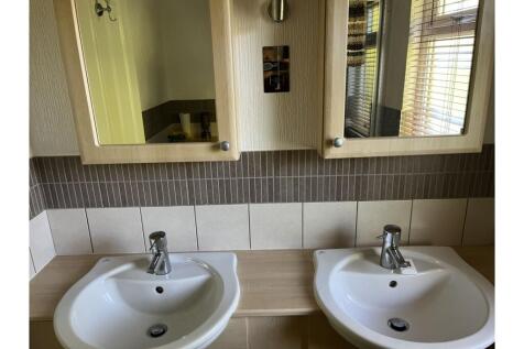 Master En-suite