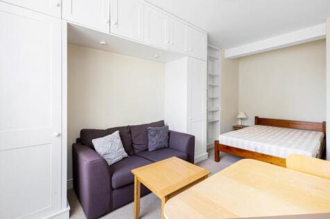 KFH-66_Florin_Court-