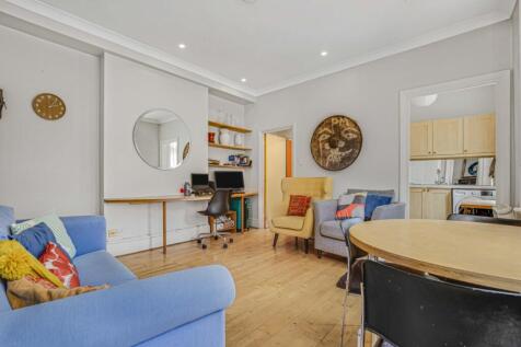 lounge 1