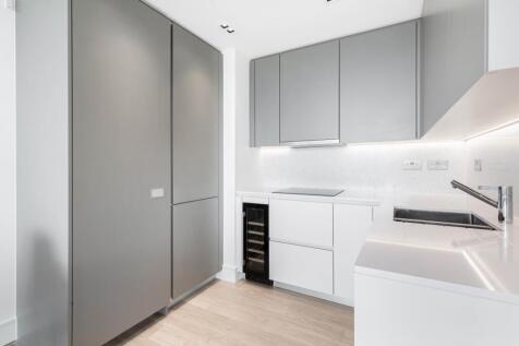 KFH-80_Carrara_Tower