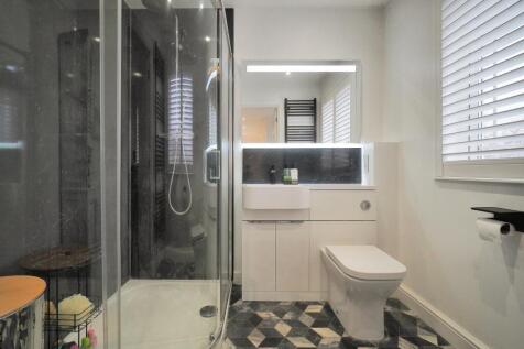 Master En-suite