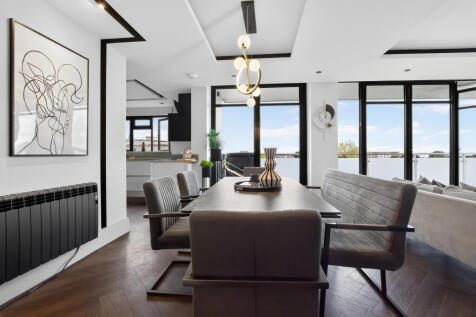 Dining / Family Room