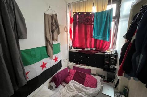 bed 3.jpg