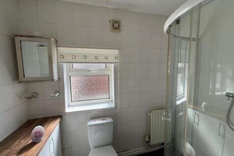 shower room.jpg