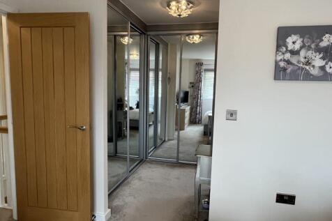 Master Dressing Area 