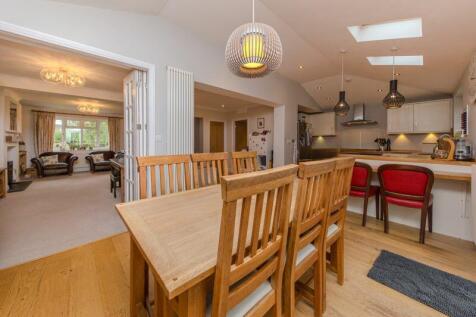 Dining through Kitchen