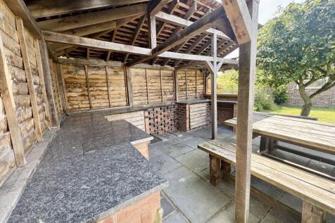 Garden Entertaining Space