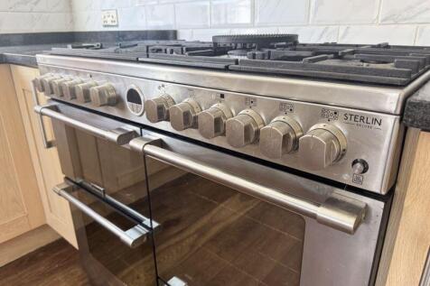 Cooker
