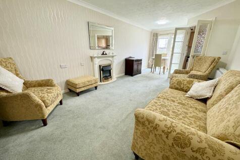 Lounge Through Dining room