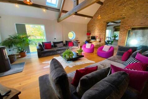 Lounge Area