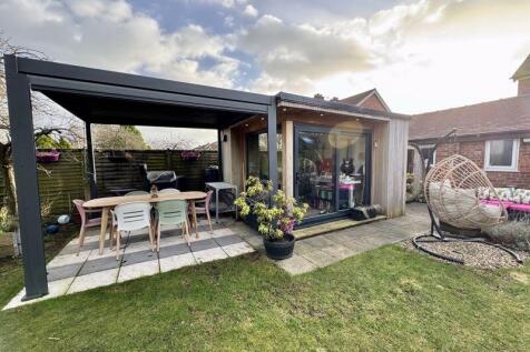Stand Alone Garden Room