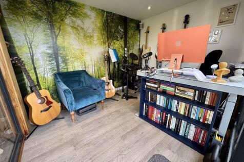 Stand Alone Garden Room