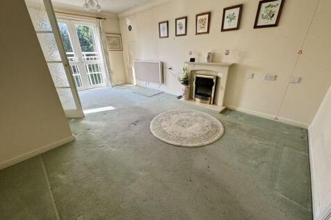 Open Plan Lounge Dining Area